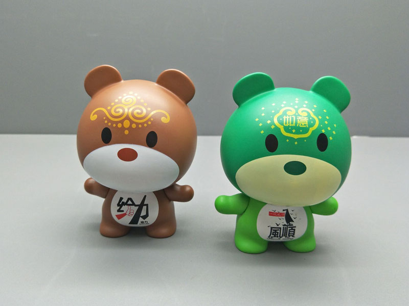 中國(guó)熊仔系列益智玩具 車(chē)載玩具模型汽車(chē)擺件